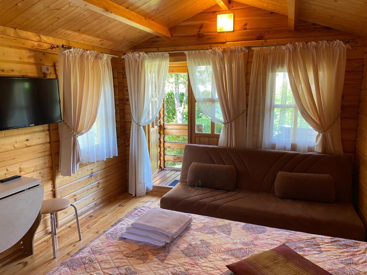 Sveciu Namai Dzukai Hotel Паланга Екстериор снимка